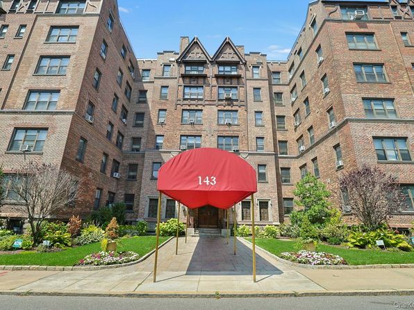 143 Garth Rd APT 5B