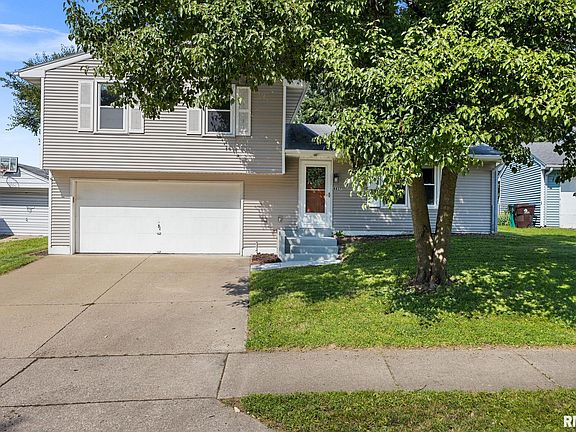 2nd image of 4437 W Castleton Rd