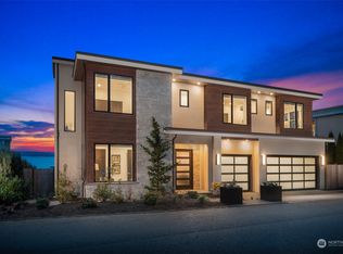 201 Lake Ave W, Kirkland, WA