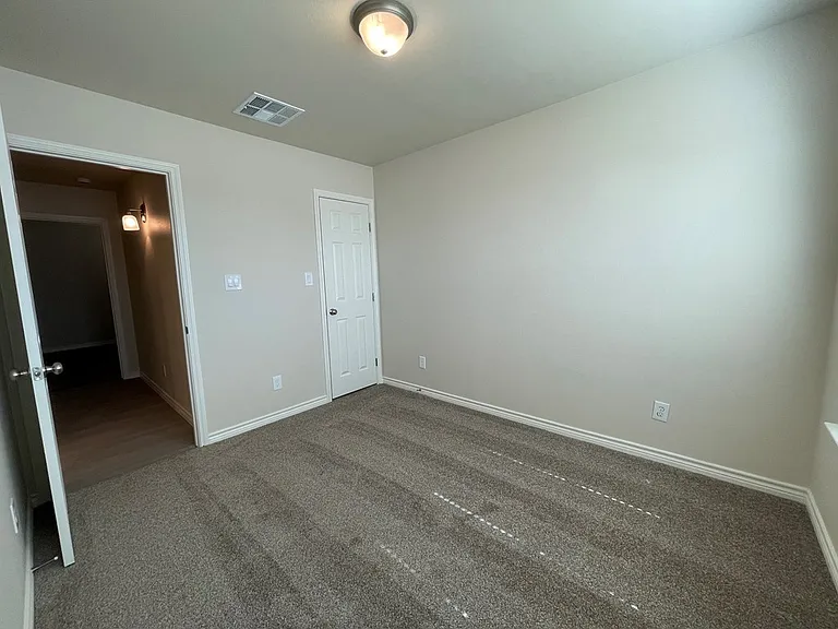 1301 Bajada St — Photo 21