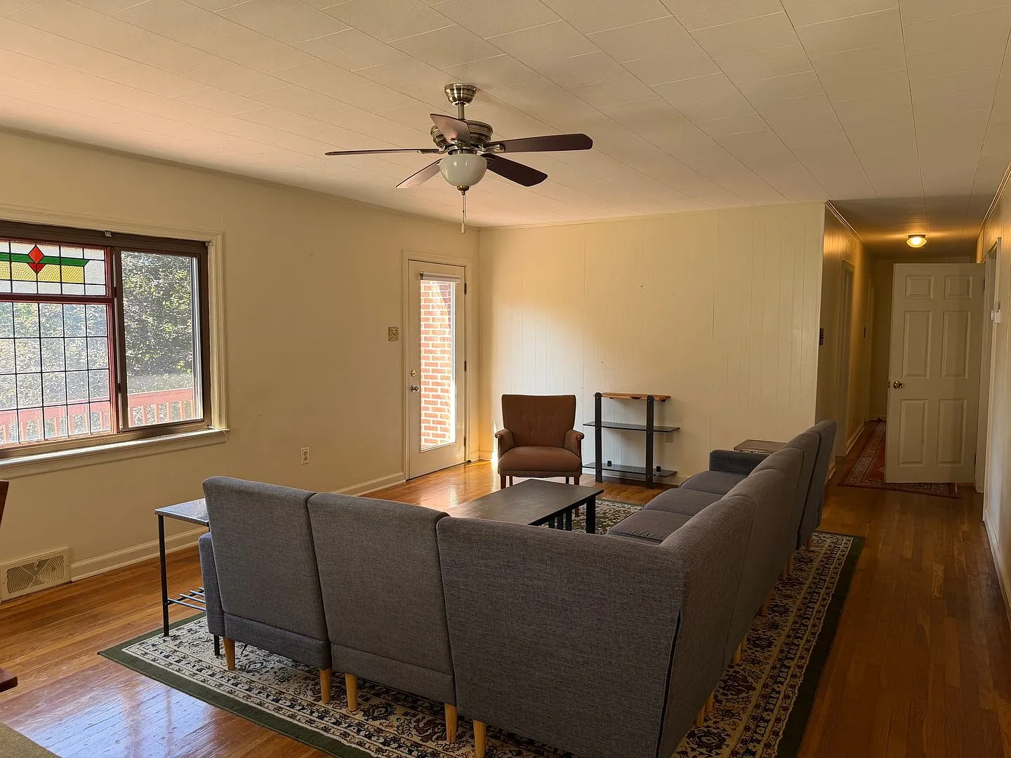 Black Mountain - Partially Furnished Long Term Rental — Photo 3