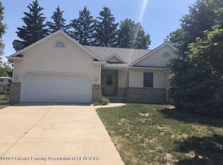 4155 Holt Rd, Holt, MI 48842