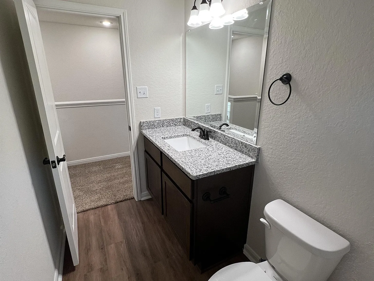 7513 Astro Field San Antonio, Tx. 78253 - 102 — Photo 4