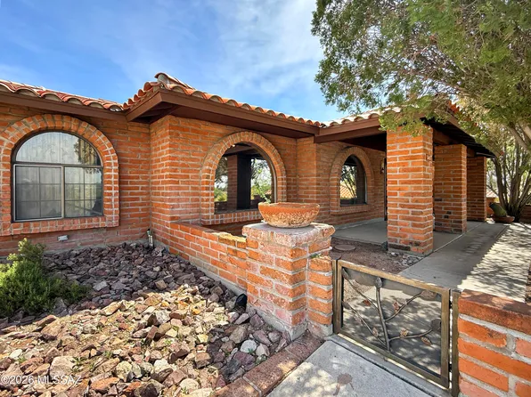 3640 N River Hills Dr, Tucson, AZ 85750