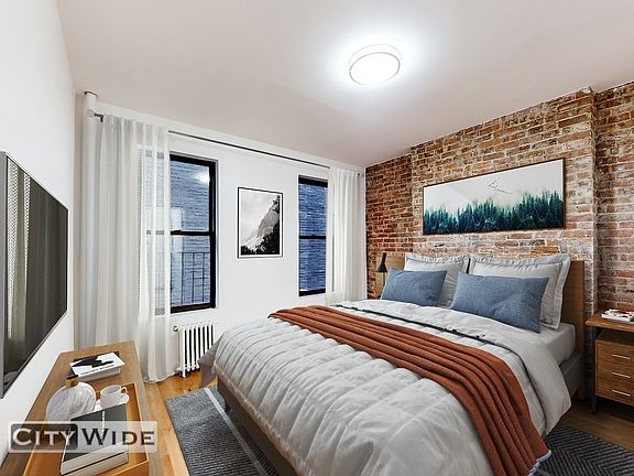 2nd image of 592 Amsterdam Ave #2R