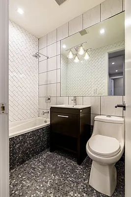 Rented by Nooklyn NYC LLC | media 55