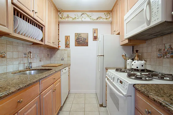 Sold by Owner | media 3