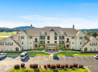 545 Rarity Bay Pkwy APT 305, Vonore, TN 37885