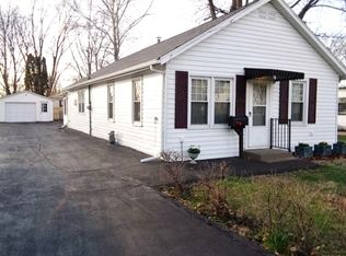 704 Jackson St, Prophetstown, IL 61277