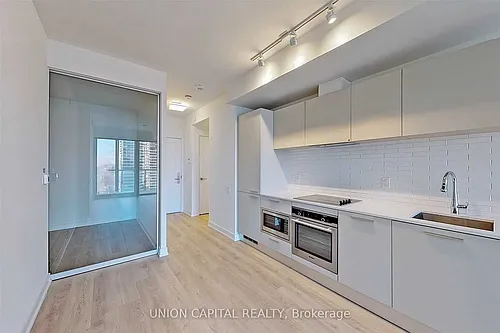 3 Gloucester St #2013 Photo 1