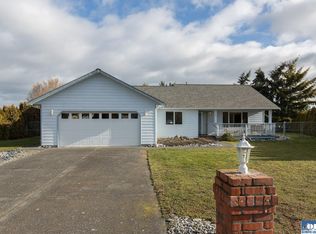 90 Valley Farm Ct, Sequim, WA 98382