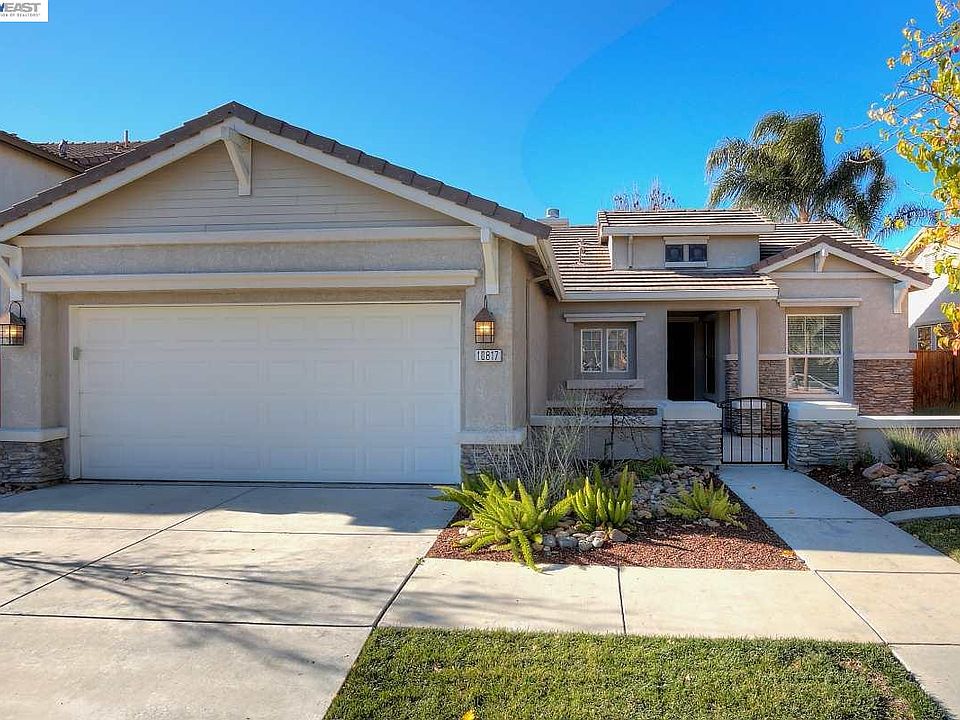 1st image of 10817 Meadowmont Way