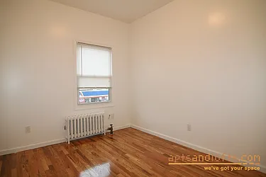 Rented by aptsandlofts.com