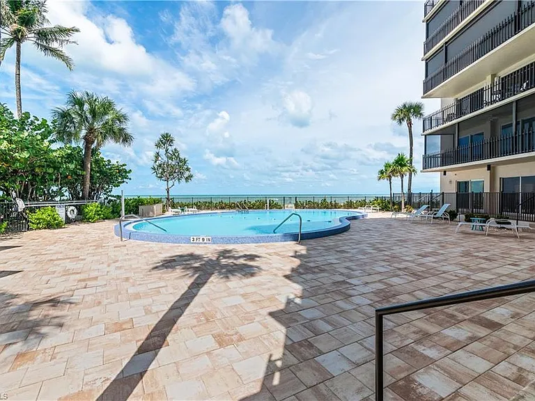 3399 Gulf Shore Blvd N #309 — Photo 29