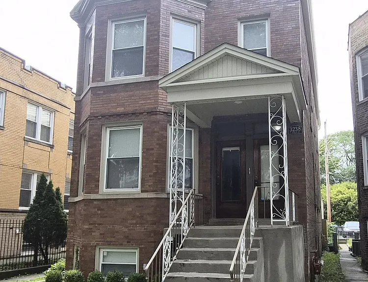 3238 N Hamlin Ave #2 — Photo 1