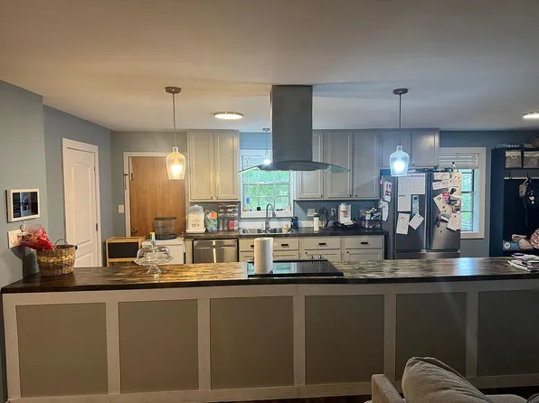 593 E Walnut St, Ripley, MS 38663