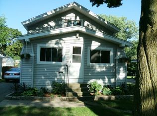718 N Court Ave, Alma, MI 48801