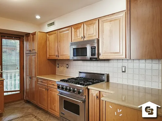 Rented by Coldwell Banker Reliable Real Estate | media 26