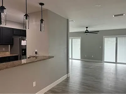 3 bed, 1431 sqft, $2,200 — Photo 4