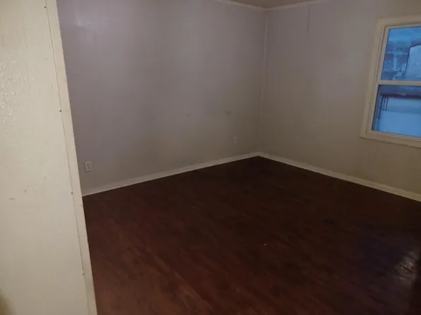 214 E 8th St #214.5, Joplin, MO 64801