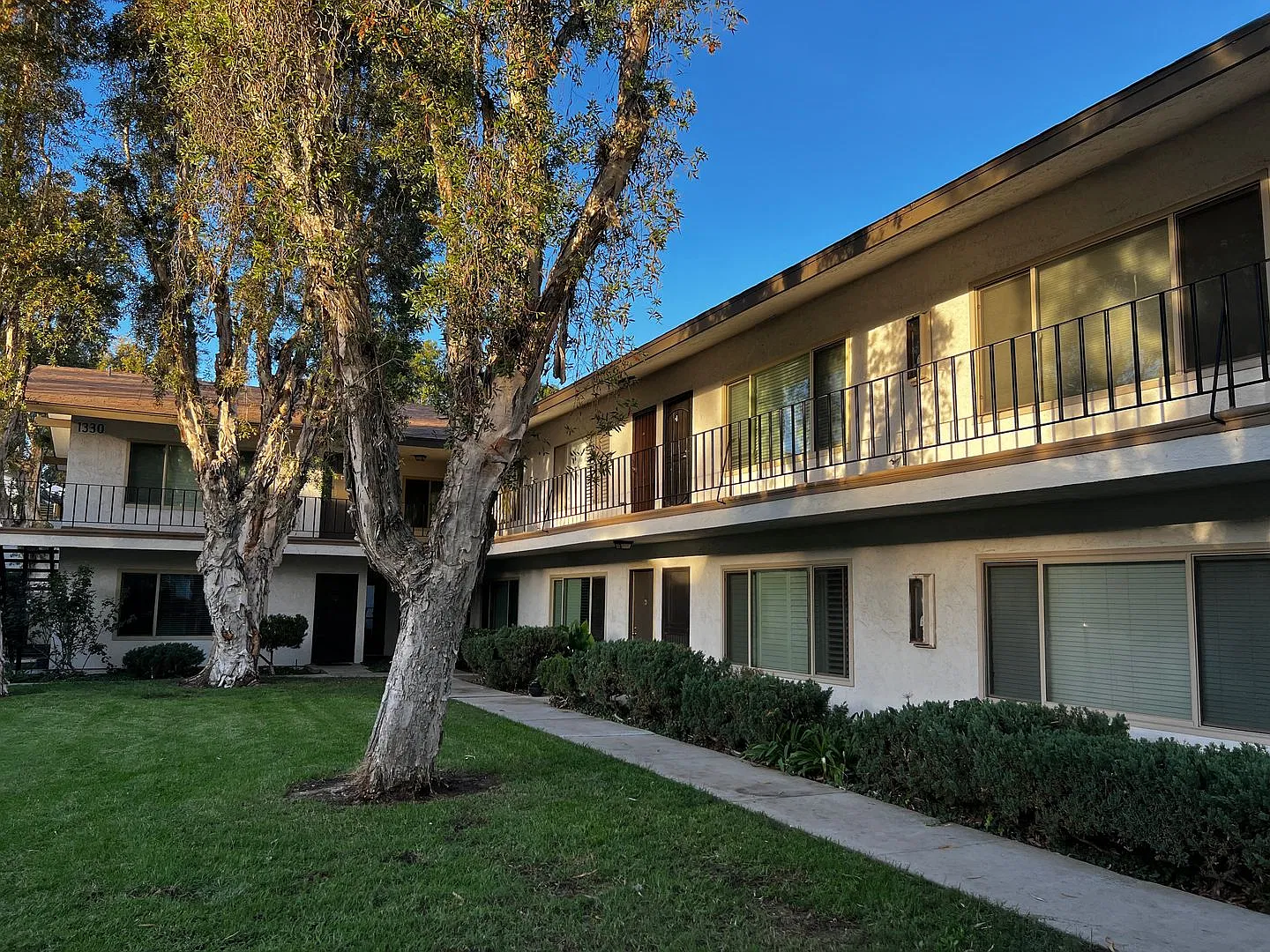 1 Bed 1 Bath Condo for Rent in La Habra with Central AC — Photo 1
