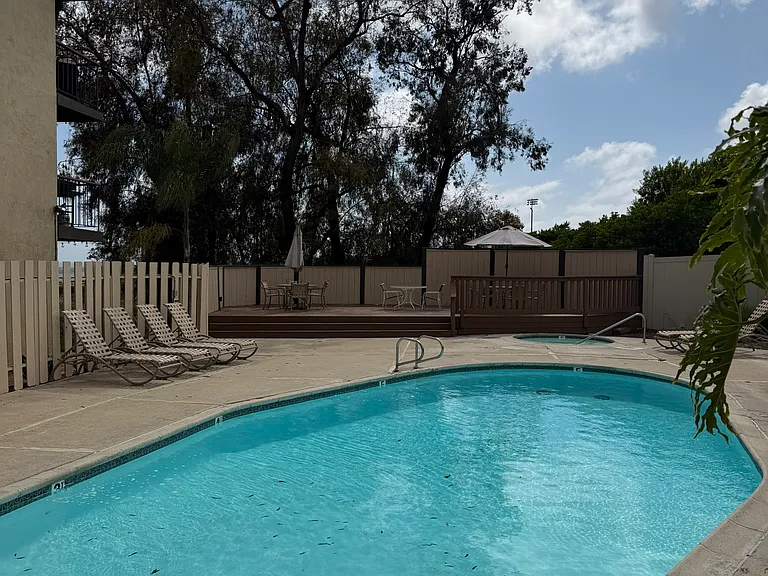 3652 Clairemont Dr #1A-1 — Photo 19
