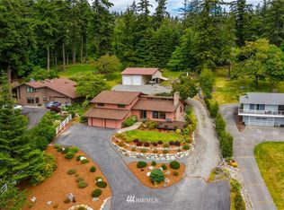 1575 Polnell Rd, Oak Harbor, WA 98277