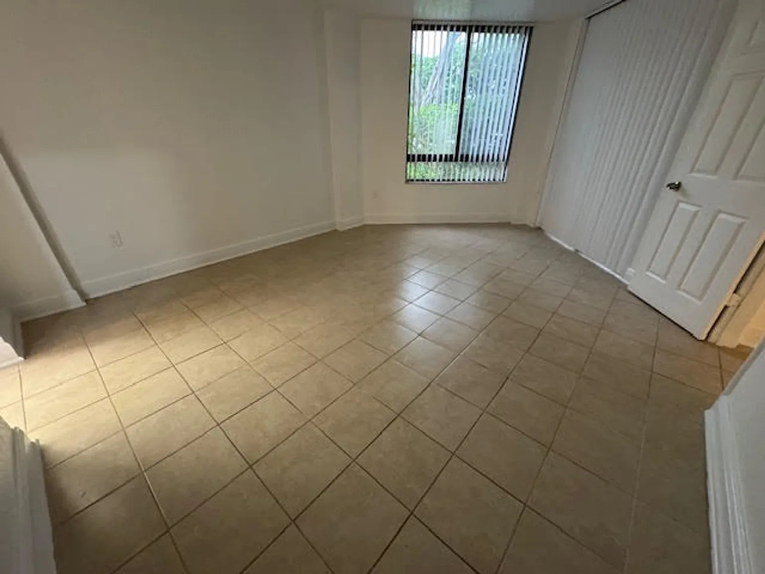 Fairway Views - 8740 NW 40 St Coral Springs, FL 33065 — Photo 4