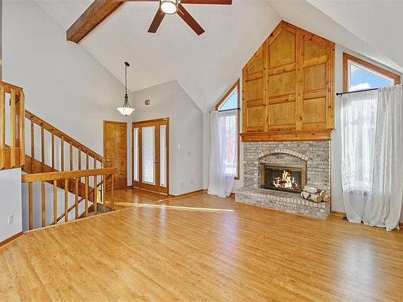 5th image of 7810 N Strathbury Ave