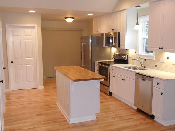 5th image of 509 Parry Ave
