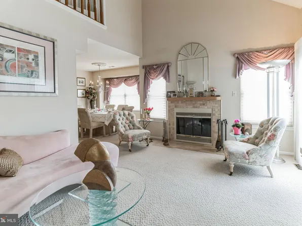 123 Park Place Dr, Cherry Hill, NJ 08002