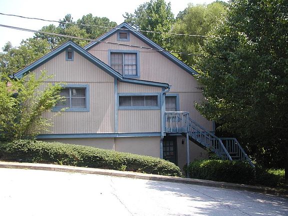 5th image of 2752 W Main St