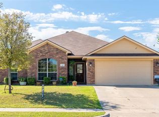 429 Nutmeg, Burleson, TX 76028