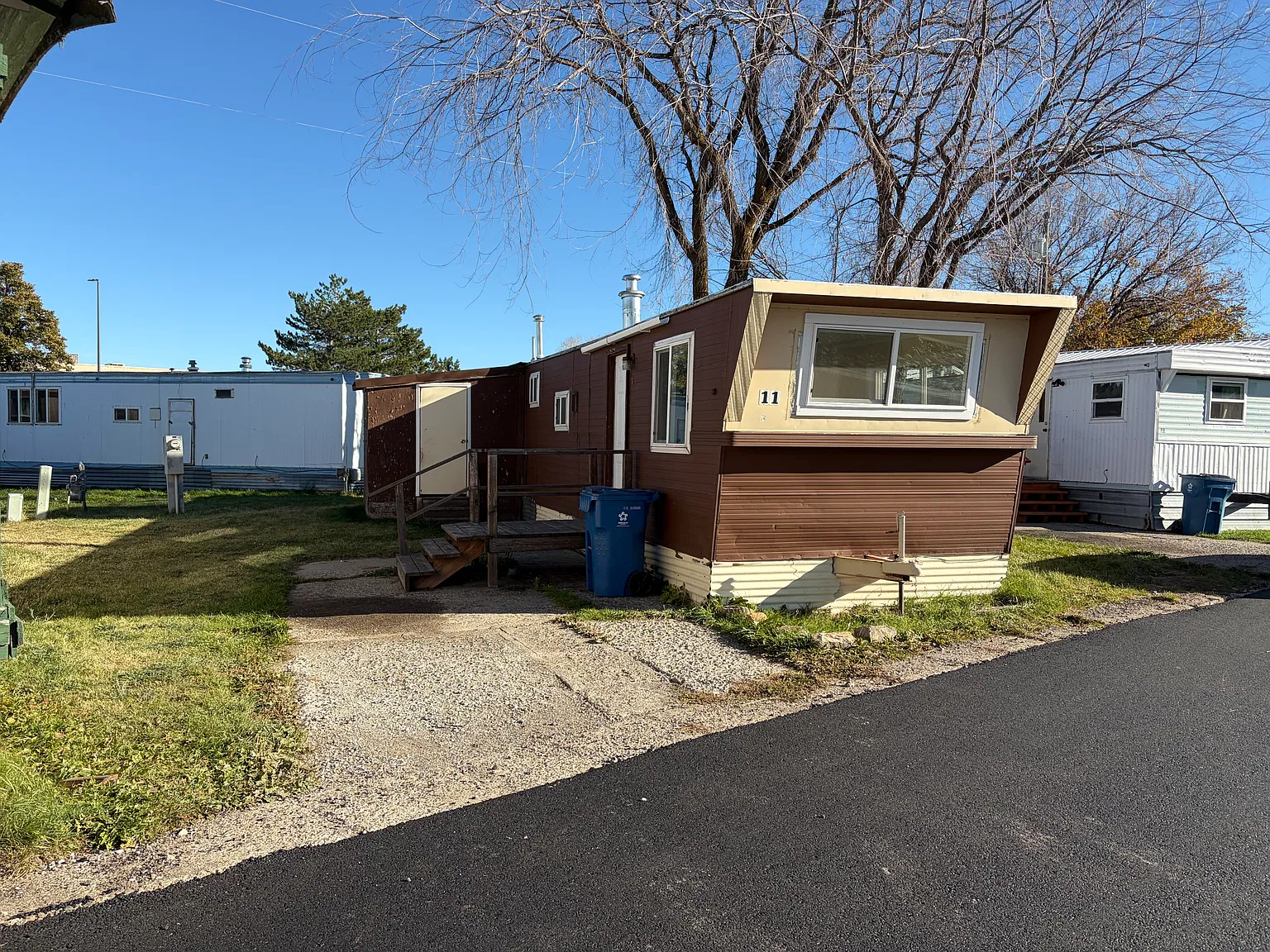 Front Yard and House Exterior