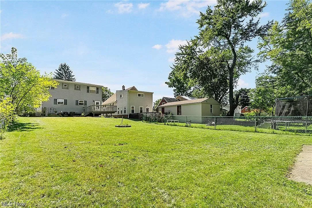 2 bed, 832 sqft, $1,150 — Photo 4