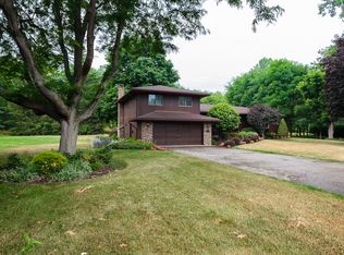 58 East Ave, Holley, NY 14470