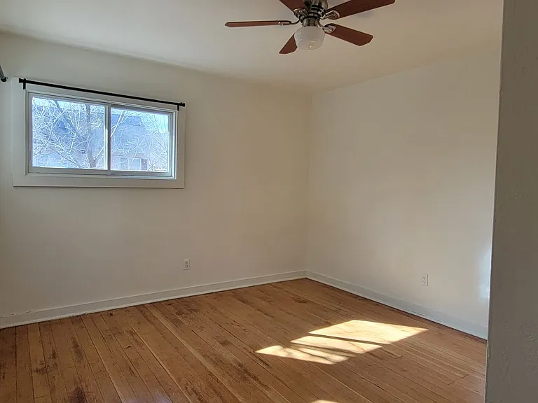 930 Barr Ave — Photo 18