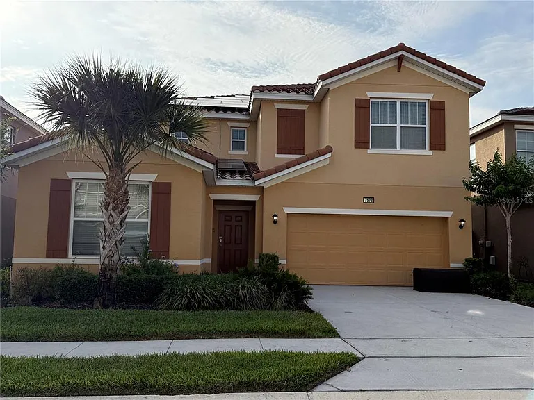 7572 Oakmoss Loop — Photo 1