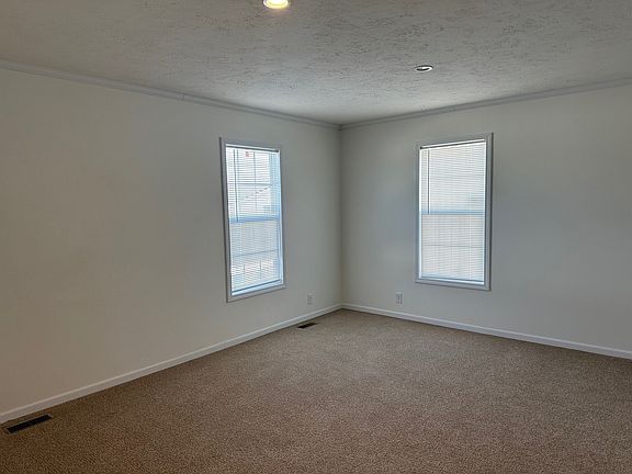 5th image of 9800 Bloomsbury Cir #136