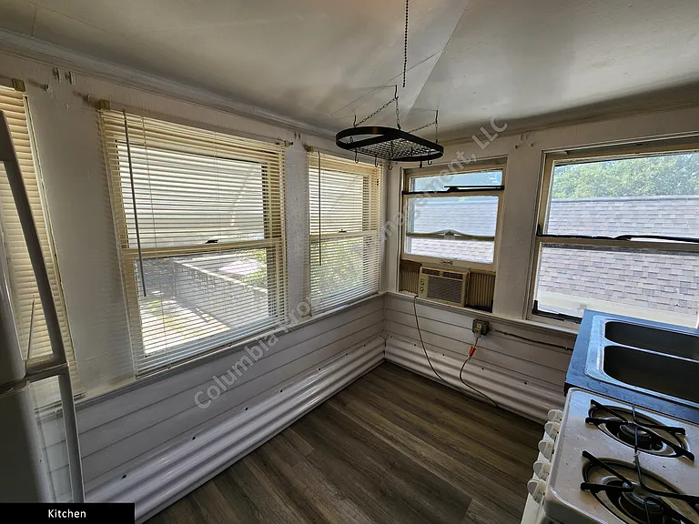 1817 Marion St #3 — Photo 11