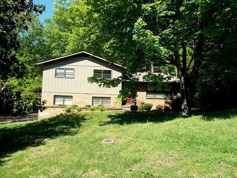 1st image of 1011 Greenwich Dr