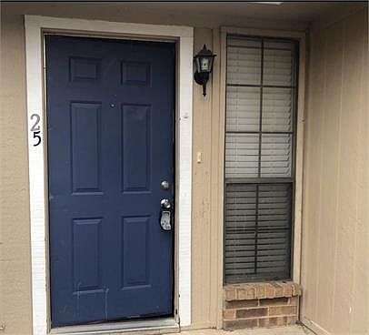 2nd image of 800 Benge Dr APT 25