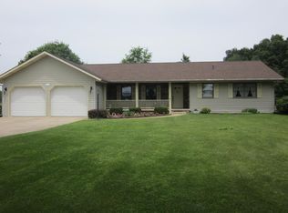 8590 E 500 N, North Webster, IN 46555
