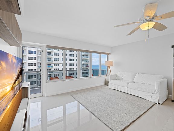 3rd image of 3700 Galt Ocean Dr APT 1604