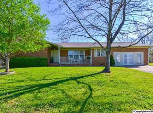 9007 Shereton Rd SW, Huntsville, AL 35802