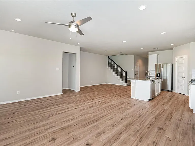 18614 Georgina Lily Ln — Photo 3