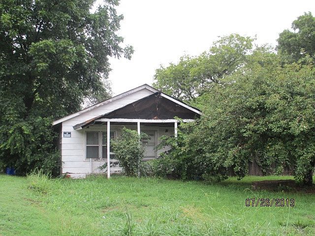 1st image of 101 SW 43rd St
