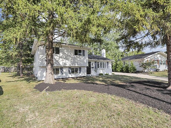 3rd image of 3508 Farley Dr
