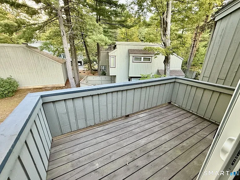 11 Byrne Ct #C2 — Photo 8