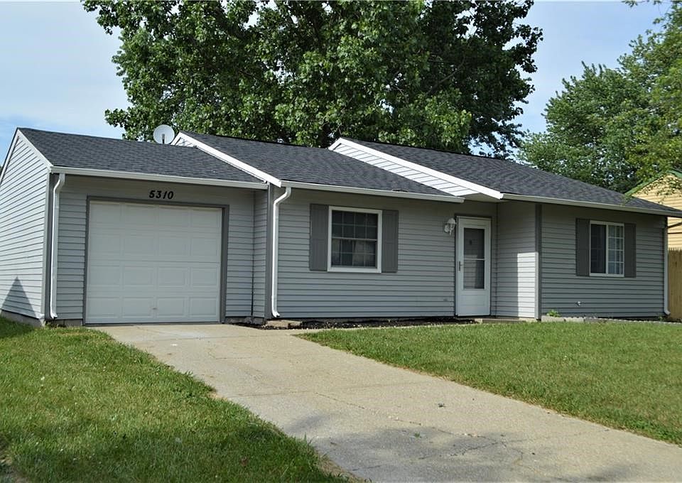 Sharp 3 Bedroom Ranch Home in Franklin Township! New Paint inside and out, new shutters, new carpet  & much more!